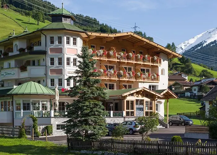 Maria Theresia Hotel