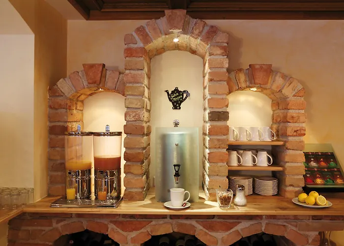 Maria Theresia מלון 4*