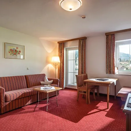 Maria Theresia Hotel 4*