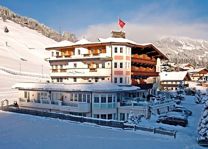 Maria Theresia ホテル 4*