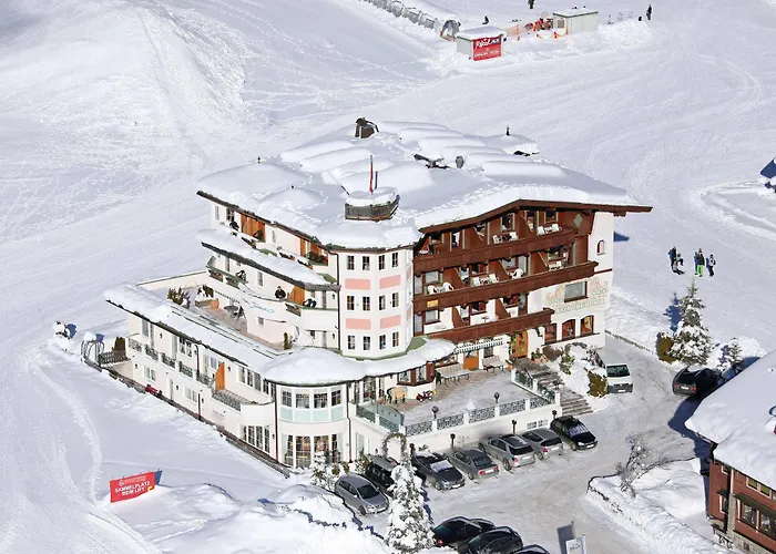 ホテル Maria Theresia 4*